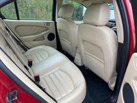 USED 2009 02 JAGUAR X-TYPE 2.2 SE 4d 145 BHP 