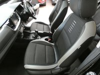USED 2018 18 KIA STONIC 1.0 FIRST EDITION 5d 118 BHP SAT NAV PART LEATHER INTERIOR