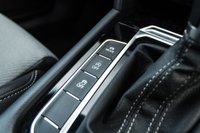 USED 2015 15 VOLKSWAGEN PASSAT 2.0 R LINE TDI BLUEMOTION TECHNOLOGY DSG 5d 188 BHP 18" ALLOYS+HALF LEATHER+AUTO LIGHTS