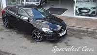 USED 2019 68 VOLVO V40 2.0 T2 R-DESIGN EDITION 5d 121 BHP 