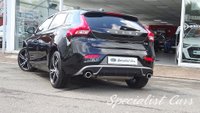 USED 2019 68 VOLVO V40 2.0 T2 R-DESIGN EDITION 5d 121 BHP 