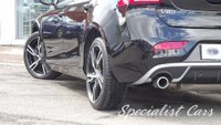 USED 2019 68 VOLVO V40 2.0 T2 R-DESIGN EDITION 5d 121 BHP 