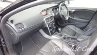 USED 2019 68 VOLVO V40 2.0 T2 R-DESIGN EDITION 5d 121 BHP 