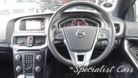 USED 2019 68 VOLVO V40 2.0 T2 R-DESIGN EDITION 5d 121 BHP 