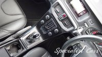 USED 2019 68 VOLVO V40 2.0 T2 R-DESIGN EDITION 5d 121 BHP 