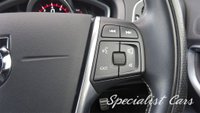 USED 2019 68 VOLVO V40 2.0 T2 R-DESIGN EDITION 5d 121 BHP 