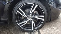 USED 2019 68 VOLVO V40 2.0 T2 R-DESIGN EDITION 5d 121 BHP 