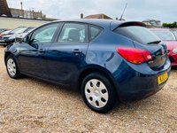 USED 2012 12 VAUXHALL ASTRA 1.6 EXCLUSIV AUTOMATIC 5 DOOR Low Mileage 5 door Petrol Automatic
