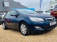 USED 2012 12 VAUXHALL ASTRA 1.6 EXCLUSIV AUTOMATIC 5 DOOR Low Mileage 5 door Petrol Automatic