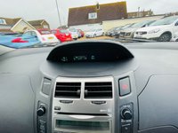 USED 2009 59 TOYOTA YARIS 1.3 TR VVT-I MM 5d 99 BHP 5 Door Automatic with Rear Parking Sensors