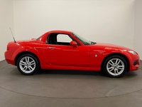 USED 2014 14 MAZDA MX-5 1.8 I ROADSTER SE 2d 125 BHP Super High Gloss red in stock ready for suimmer breeze cruising FREE UK  DELIVERY