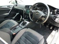 USED 2015 65 VOLKSWAGEN GOLF 2.0 GT TDI 5d 148 BHP www.suffolkcarcentre.co.uk - Located a Reydon
