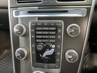 USED 2014 64 VOLVO XC60 2.0 D4 R-DESIGN NAV 5d 178 BHP 