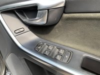 USED 2014 64 VOLVO XC60 2.0 D4 R-DESIGN NAV 5d 178 BHP 