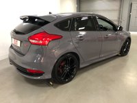 USED 2016 16 FORD FOCUS 2.0 ST-3 TDCI 5d 183 BHP * PRIVACY GLASS * CLIMATE CONTROL * PARKING SENSORS * LEATHER TRIM * 19 INCH AOLLY WHEELS * MOT MARCH 22 *