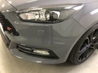 USED 2016 16 FORD FOCUS 2.0 ST-3 TDCI 5d 183 BHP * PRIVACY GLASS * CLIMATE CONTROL * PARKING SENSORS * LEATHER TRIM * 19 INCH AOLLY WHEELS * MOT MARCH 22 *