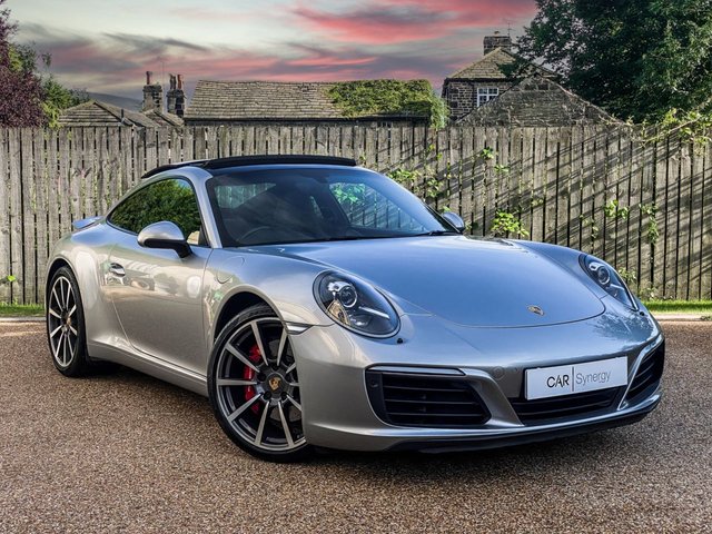 2016 L Porsche 911 3.0 CARRERA S PDK 2d 414 BHP
