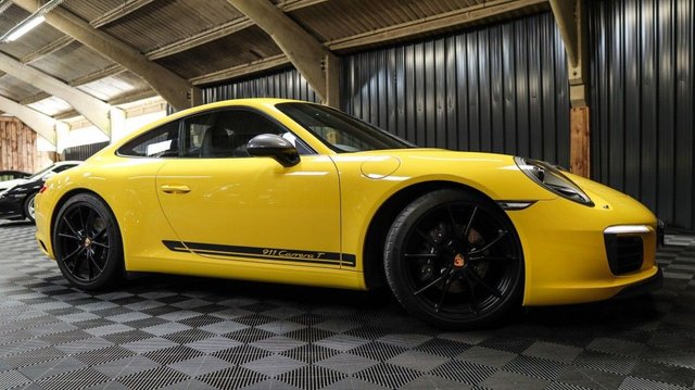 2018 Porsche 911 