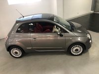 USED 2010 10 FIAT 500 1.2 LOUNGE DUALOGIC 3d 69 BHP * CLIMATE * LEATHER TRIM * PARKING SENSORS * LEATHER TRIM  *