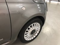 USED 2010 10 FIAT 500 1.2 LOUNGE DUALOGIC 3d 69 BHP * CLIMATE * LEATHER TRIM * PARKING SENSORS * LEATHER TRIM  *