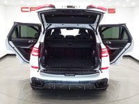 USED 2018 68 BMW X5 3.0 M50D (400 PS) AUTO XDRIVE (S/S) + COLOSSAL SPEC + �&pound;25,000 EXTRAS + E/H/M EXT COMFORT LEATHERS + SKYLOUNGE PANORAMIC SUNROOF + HARMAN KARDON + LASER LIGHTS 22 S+BODY KIT+LEDS+360 CAM+LEATHER+NAV+ADAPT CRUISE