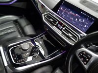USED 2018 68 BMW X5 3.0 M50D (400 PS) AUTO XDRIVE (S/S) + COLOSSAL SPEC + �&pound;25,000 EXTRAS + E/H/M EXT COMFORT LEATHERS + SKYLOUNGE PANORAMIC SUNROOF + HARMAN KARDON + LASER LIGHTS 22 S+BODY KIT+LEDS+360 CAM+LEATHER+NAV+ADAPT CRUISE