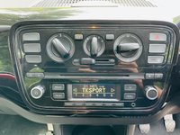 USED 2016 65 VOLKSWAGEN UP 1.0 MOVE UP 5d 59 BHP 