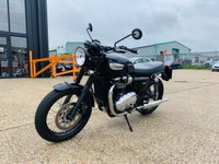 USED 2017 TRIUMPH BONNEVILLE T100 BLACK & CHROME ORIGINAL BLACK PARTS INCLUDED TOO