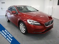 USED 2018 18 VOLVO V40 1.5 T3 INSCRIPTION 5d 150 BHP FITTED WITH LOADS OF FACTORY EXTRAS  THIS STUNNING RED HATCHBACK VOLVO NEEDS TO BE SEEN.