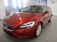 USED 2018 18 VOLVO V40 1.5 T3 INSCRIPTION 5d 150 BHP FITTED WITH LOADS OF FACTORY EXTRAS  THIS STUNNING RED HATCHBACK VOLVO NEEDS TO BE SEEN.