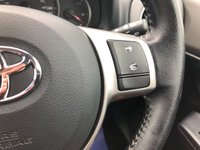 USED 2012 12 TOYOTA YARIS 1.3 VVT-I TR 5d 98 BHP FSH Example with Reverse Camera & Bluetooth
