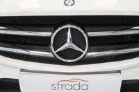 USED 2017 66 MERCEDES-BENZ GLA-CLASS 2.1 GLA 220 D 4MATIC AMG LINE PREMIUM PLUS 5d 174 BHP 