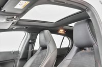 USED 2017 66 MERCEDES-BENZ GLA-CLASS 2.1 GLA 220 D 4MATIC AMG LINE PREMIUM PLUS 5d 174 BHP 