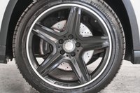 USED 2017 66 MERCEDES-BENZ GLA-CLASS 2.1 GLA 220 D 4MATIC AMG LINE PREMIUM PLUS 5d 174 BHP 