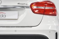 USED 2017 66 MERCEDES-BENZ GLA-CLASS 2.1 GLA 220 D 4MATIC AMG LINE PREMIUM PLUS 5d 174 BHP 