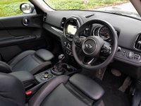 USED 2017 17 MINI COUNTRYMAN 1.5 COOPER 5d 134 BHP PANORAMIC  SUNROOF!