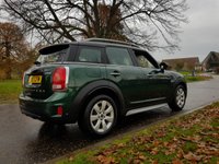 USED 2017 17 MINI COUNTRYMAN 1.5 COOPER 5d 134 BHP PANORAMIC  SUNROOF!