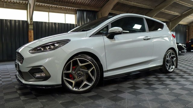 2019 19 Ford Fiesta 1.5 ST-3 3d 198 BHP