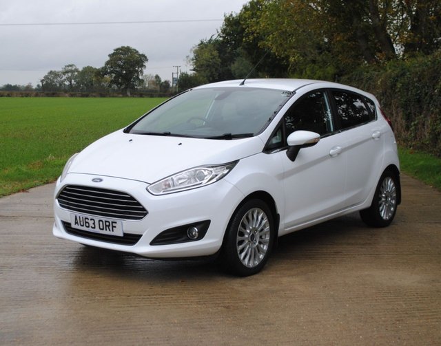 2013 63 Ford Fiesta 1.0 TITANIUM 5d 99 BHP