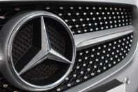 USED 2018 67 MERCEDES-BENZ C CLASS 2.0 C 200 AMG LINE PREMIUM PLUS 2d 181 BHP Stunning Colour Combination