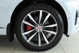 USED 2017 17 JAGUAR F-PACE 3.0 V6 S AWD 5d 296 BHP FINISHED IN STUNNING METALLIC GLACIER WHITE, COMPLIMENTED WITH BLACK LEATHER HEATED ELECTRIC SEATS + 1 FORMER KEEPER, HUGE SPECIFICATION 4 WHEEL DRIVE MODEL COMES WITH OVER 11 THOUSAND POUNDS WORTH OF ADDITIONAL EXTRAS AND AN IMPECCABLE JAGUAR SERVICE HISTORY + FULL GLASS SLIDING PANORAMIC SUNROOF + TOUCH SCREEN SATELLITE NAVIGATION + ADVANCE PARKING WITH 360 DEGREE SURROUND CAMERA + ELECTRICALLY DEPLOYABLE TOWBAR + MERIDIAN SOUND SYSTEM + FUEL FIRED HEATING WITH CABIN PREHEAT + 4 WAY ELECTRIC L