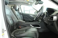 USED 2017 17 JAGUAR F-PACE 3.0 V6 S AWD 5d 296 BHP FINISHED IN STUNNING METALLIC GLACIER WHITE, COMPLIMENTED WITH BLACK LEATHER HEATED ELECTRIC SEATS + 1 FORMER KEEPER, HUGE SPECIFICATION 4 WHEEL DRIVE MODEL COMES WITH OVER 11 THOUSAND POUNDS WORTH OF ADDITIONAL EXTRAS AND AN IMPECCABLE JAGUAR SERVICE HISTORY + FULL GLASS SLIDING PANORAMIC SUNROOF + TOUCH SCREEN SATELLITE NAVIGATION + ADVANCE PARKING WITH 360 DEGREE SURROUND CAMERA + ELECTRICALLY DEPLOYABLE TOWBAR + MERIDIAN SOUND SYSTEM + FUEL FIRED HEATING WITH CABIN PREHEAT + 4 WAY ELECTRIC L