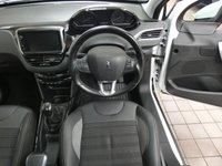 USED 2019 PEUGEOT 2008 1.2 ALLURE PREMIUM 5d 82 BHP SAT NAV SUNROOF PART LEATHER FREE 12 MONTHS GOLD WARRANTY