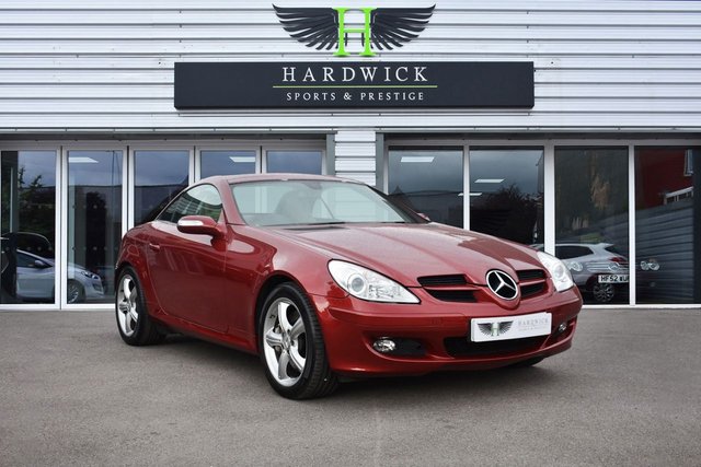 2004 54 Mercedes-Benz Slk 3.5 SLK350 2d 269 BHP