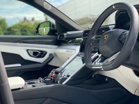 USED 2020 70 LAMBORGHINI URUS 4.0 V8 5d 641 BHP MASSAGE/HUD/VENTILATION SEATS!!!