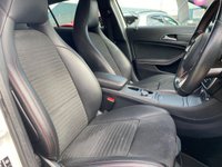 USED 2015 65 MERCEDES-BENZ GLA-CLASS 2.1 GLA 220 D 4MATIC AMG LINE 5d 174 BHP 