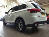 USED 2017 17 MITSUBISHI OUTLANDER 2.3 DI-D 3 5d 147 BHP 7 SEAT 1 OWNER SERVICE HISTORY