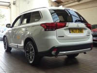 USED 2017 17 MITSUBISHI OUTLANDER 2.3 DI-D 3 5d 147 BHP 7 SEAT 1 OWNER SERVICE HISTORY