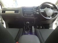 USED 2017 17 MITSUBISHI OUTLANDER 2.3 DI-D 3 5d 147 BHP 7 SEAT 1 OWNER SERVICE HISTORY