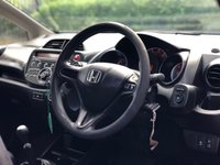 USED 2011 61 HONDA JAZZ 1.2 I-VTEC S AC 5d 89 BHP 
